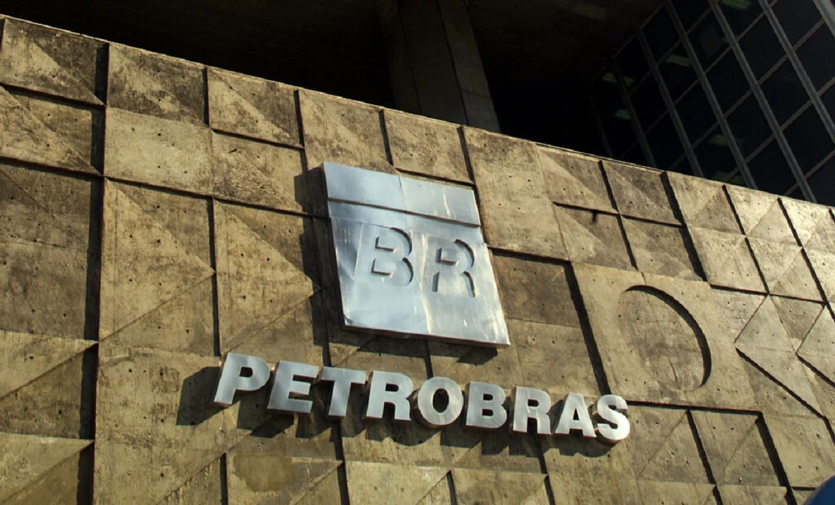 Petrobras (PETR4) paga dividendos e JCP na quinta-feira(19/01/2023)